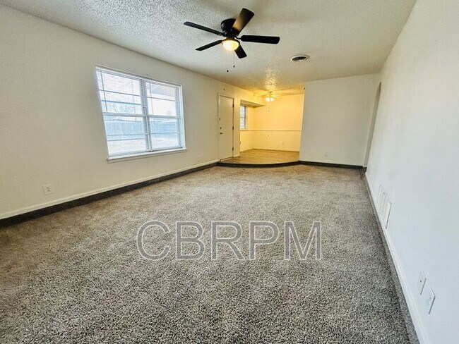 Foto del edificio - 4914 57th St