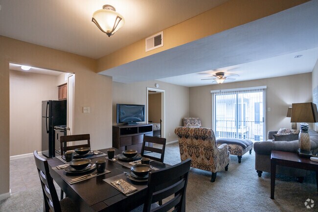 Interior Photo - Oaks of Charleston