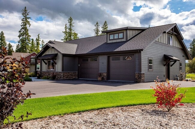 Building Photo - Glacier Ranch Home Available August 1