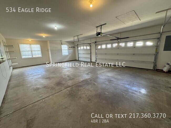 Foto del edificio - 534 Eagle Ridge Dr