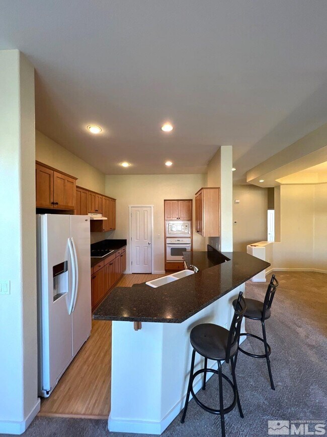 Foto del edificio - 5555 Sawgrass Ln