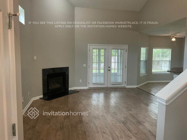 Foto del edificio - 1503 Blue Heron Ct