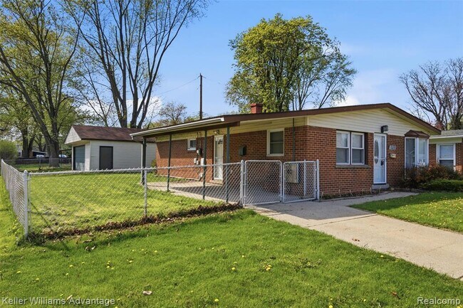 Foto del edificio - 7435 Lathers St