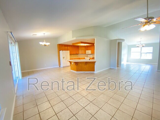 Photo - 1239 El Portal Dr House