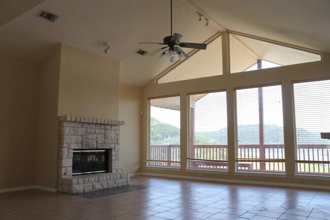 Building Photo - 13612 Bullick Hollow Rd