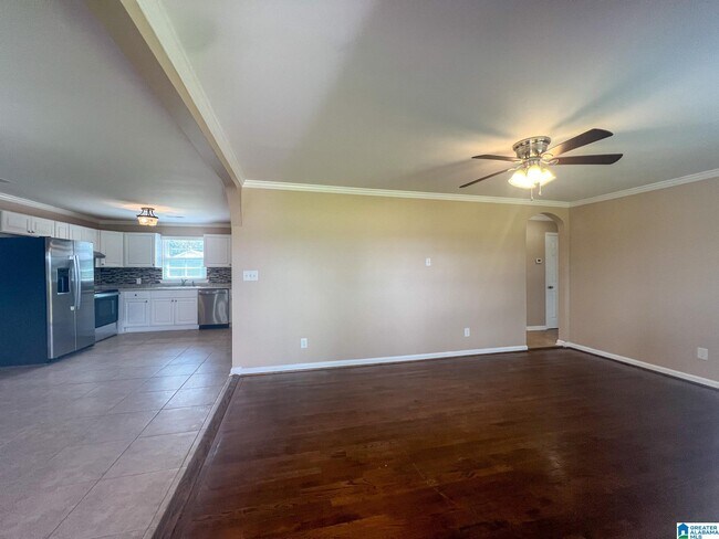 Foto del edificio - 5765 US-280