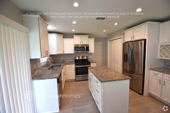 Building Photo - 1736 Scotch Pine Dr