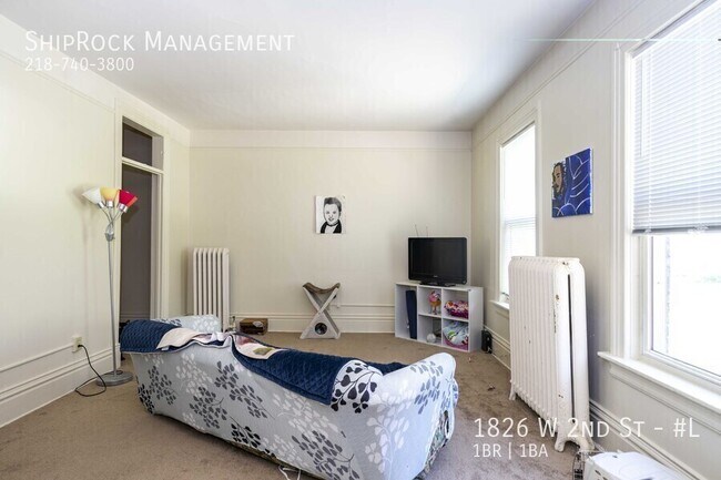 Foto del edificio - 1826 W 2nd St