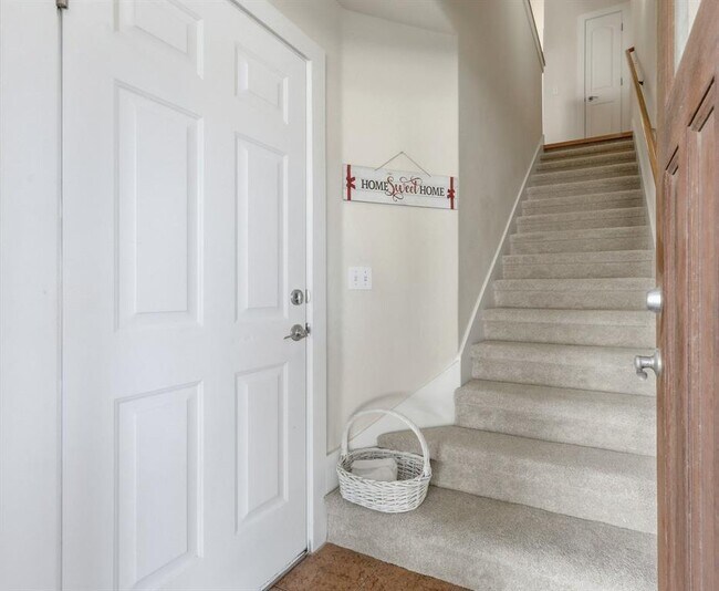 Foto del edificio - 13420 Lyndhurst St