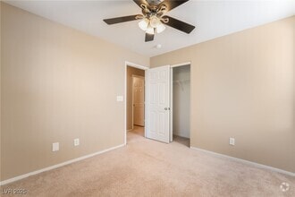 Building Photo - 896 Sheerwater Ave