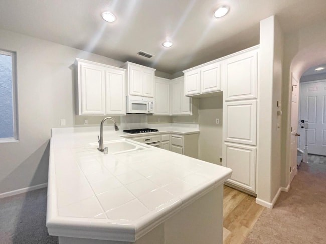 Building Photo - 3039 Torland St