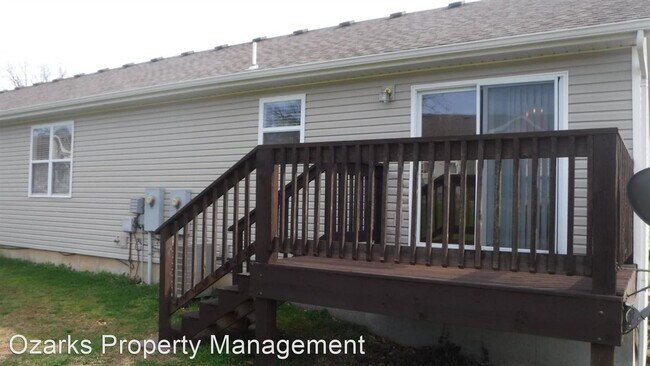 3 br, 3 bath House - 287 Forest Lane photo'