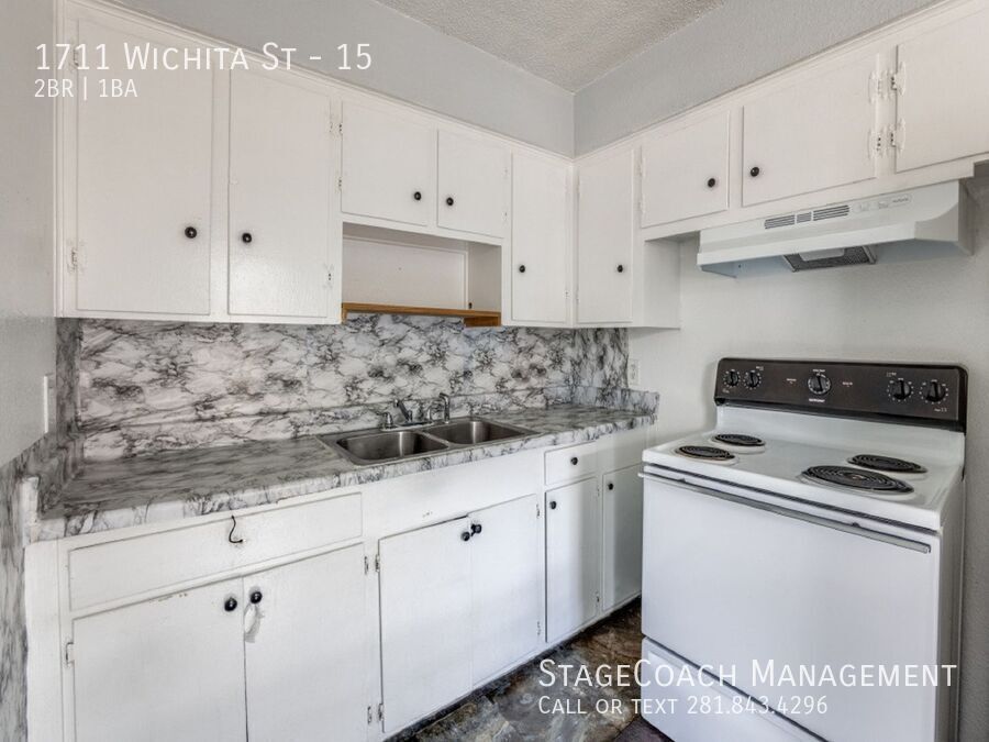 Foto principal - 1711 Wichita St