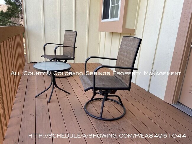 Building Photo - 6837 Goldcrest Ct