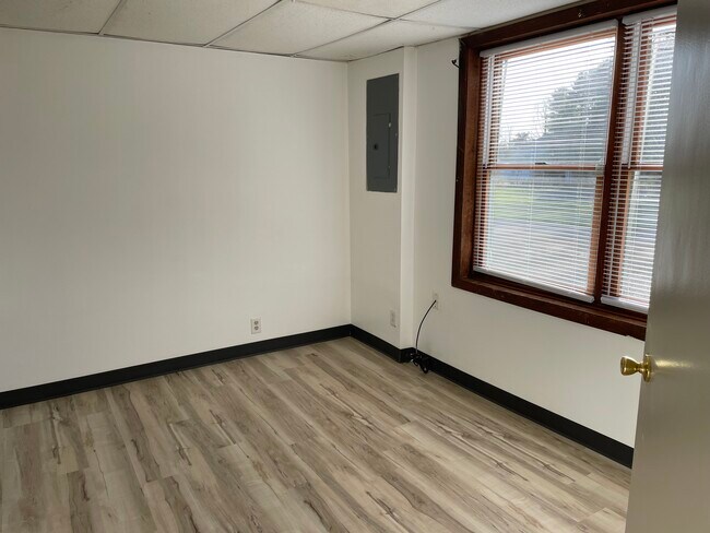 Building Photo - 5204 S College Dr