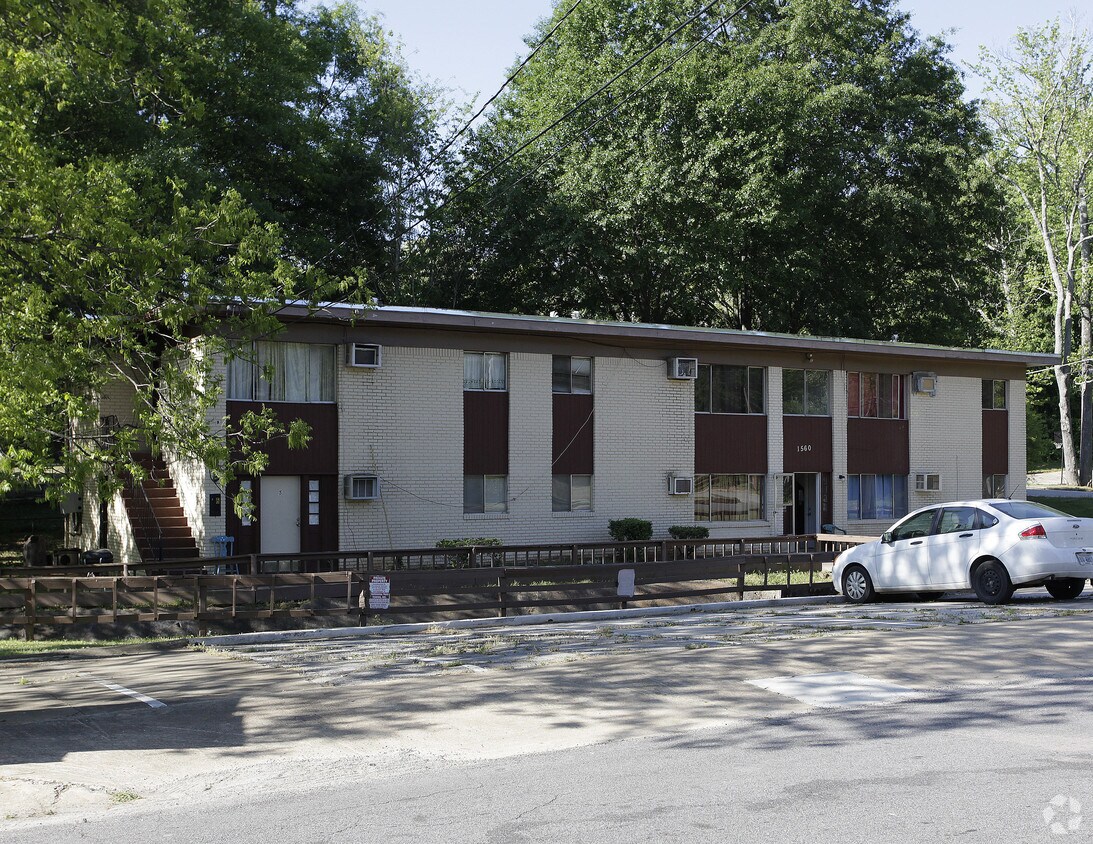 Foto principal - 1560 Harvard Ave