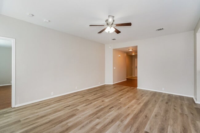 Building Photo - 3313 Teasbend Ct