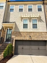 Building Photo - 3756 Huger Pl