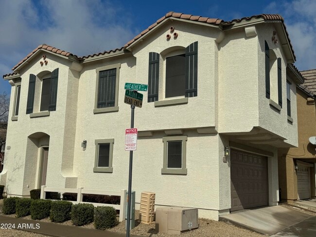 Building Photo - 446 N Alder Ct