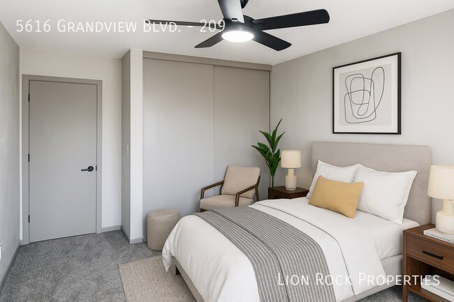 Foto del edificio - 5616 Grandview Blvd