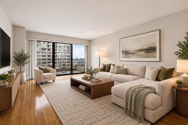 Building Photo - 2020 N Lincoln Park W