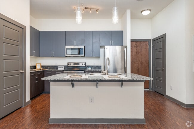 Epic Apartments - Epic Apartments