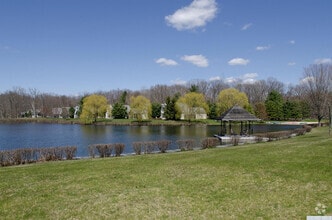 Building Photo - 332 Arcadia Dr
