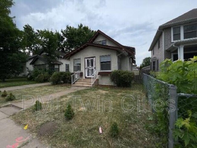 Foto del edificio - 3935 N Fremont Ave