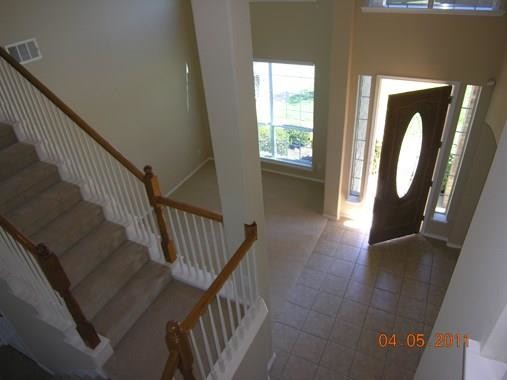 Building Photo - 5541 Crimson Oaks Dr