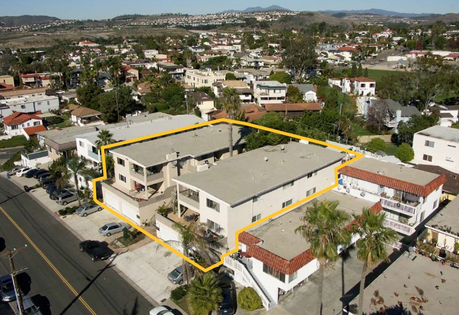 Building Photo - 1008 Buena Vista