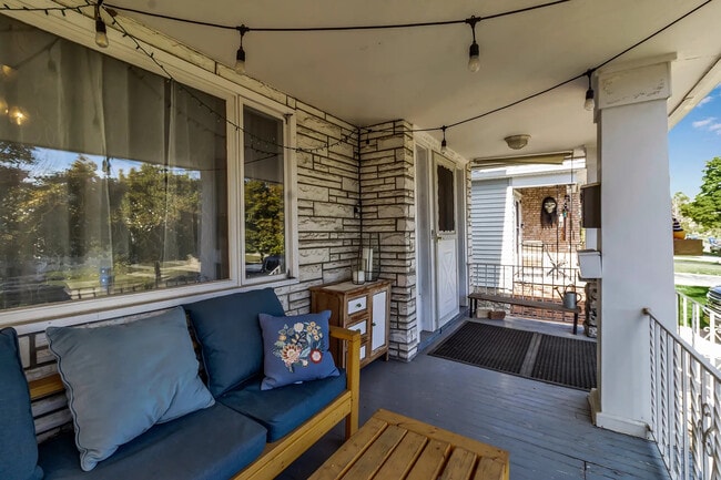 Building Photo - 12 Lovering Ave