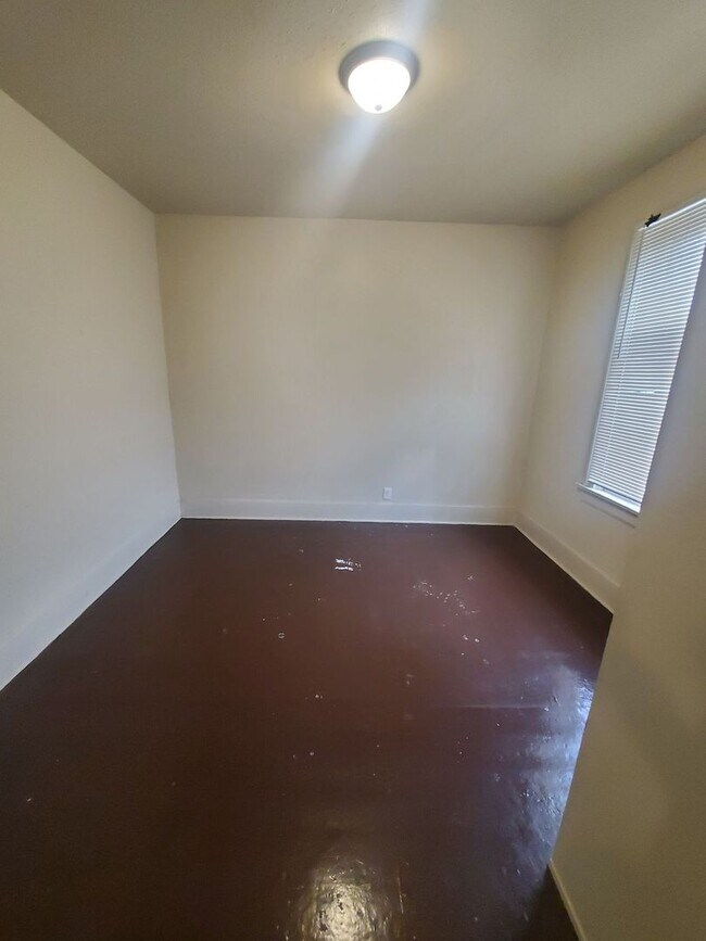 Foto del edificio - 3363 N 26th St