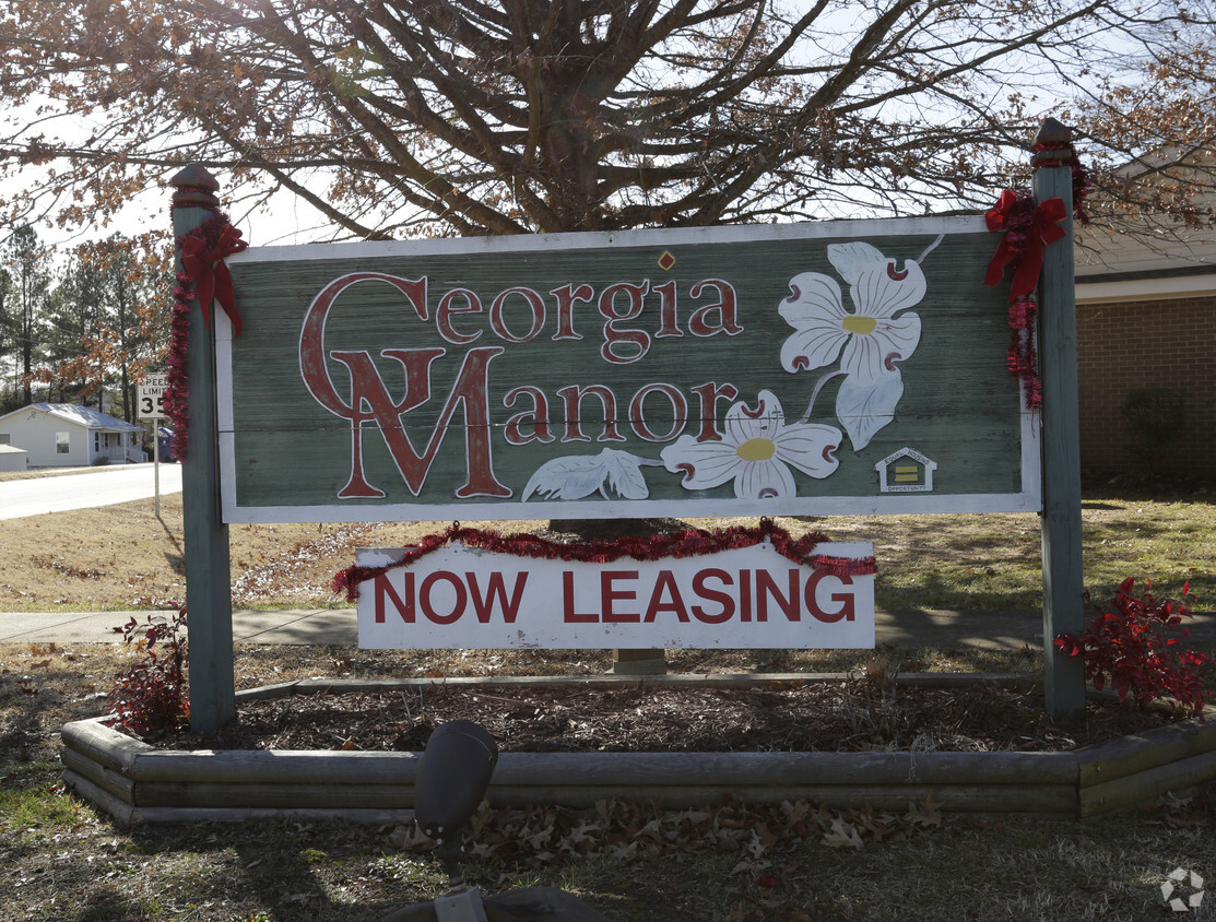 Building Photo - Georgia Manor