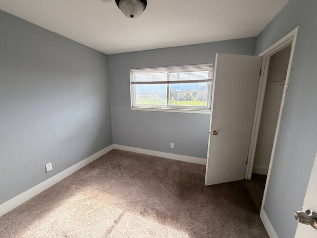 Foto del edificio - 10 Arc Blvd