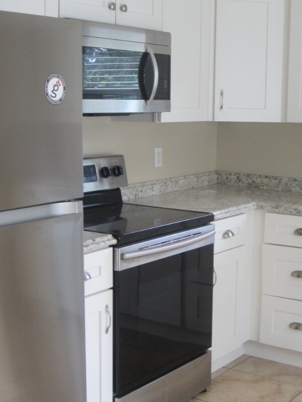 Building Photo - 2944 Ashwood Ct