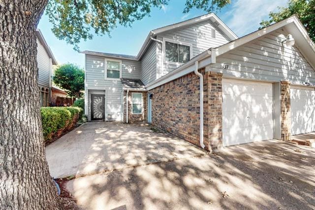 Primary Photo - 1437 Palmnold Cir W