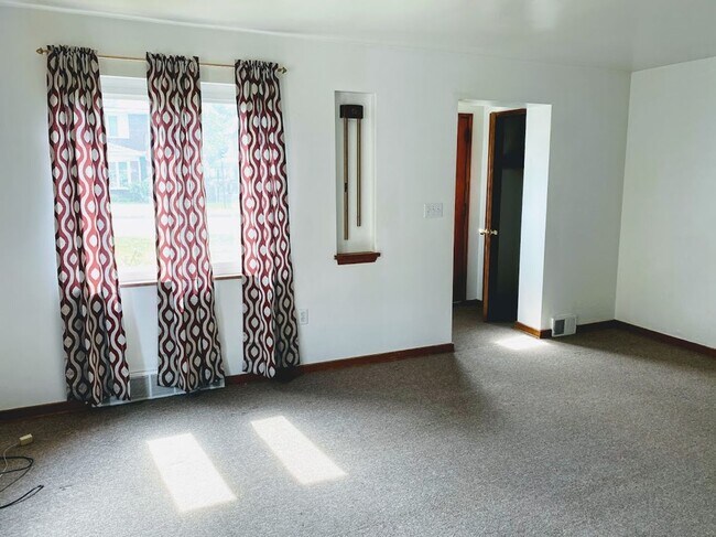 Foto del edificio - Nice sized Two Bedroom House!