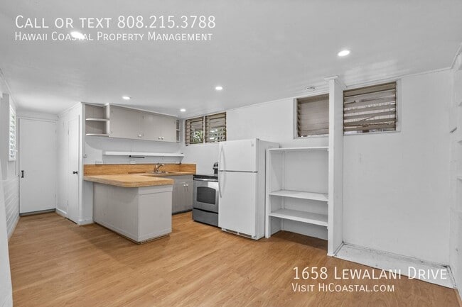 Photo - 1658 Lewalani Drive- Apartments
