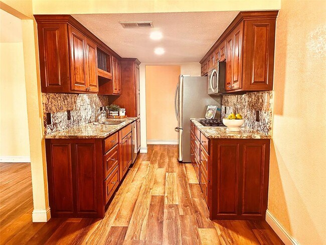 Foto del edificio - 1103 Crown Ridge Path