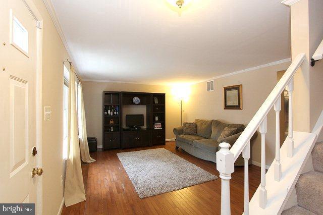 Building Photo - 2800 Prince Albert Ct