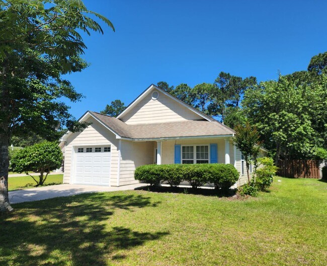 Building Photo - AVAILABLE NOW! BELVEDERE PLANTATION