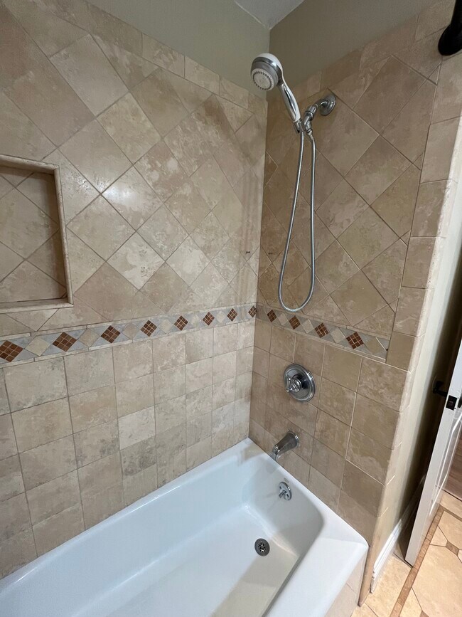 Foto del edificio - 22907 Lanark St