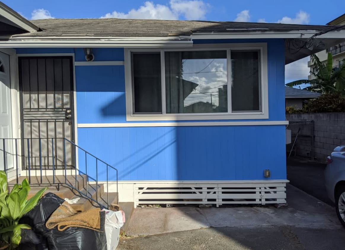 Primary Photo - 749 Ekela Ave