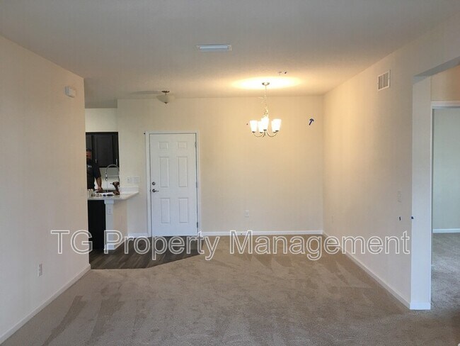 Foto del edificio - 4966 Key Lime Dr