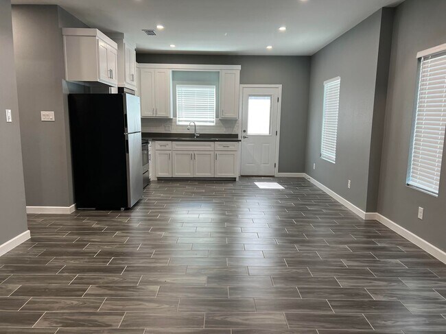 Foto del edificio - 3104 W Driftwood St