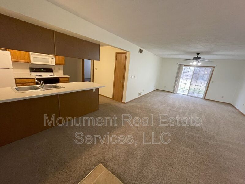 Building Photo - 5650 Tall Pines Pkwy