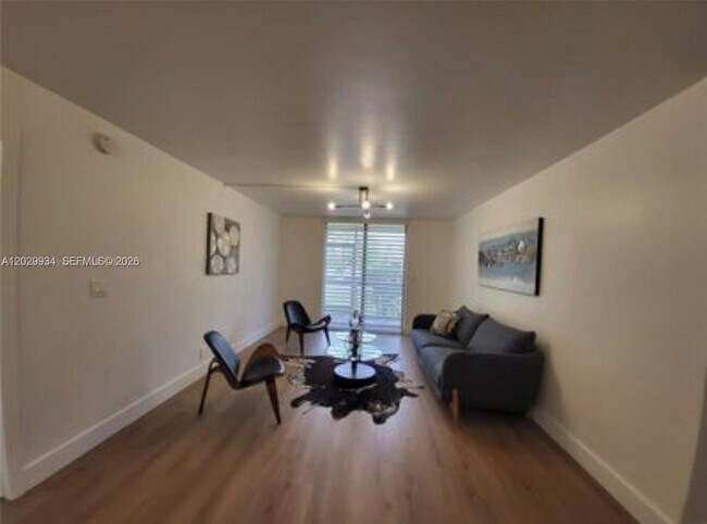 Foto del edificio - 733 SE 1st Way