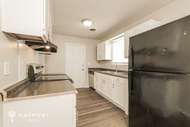 Foto del edificio - 2819 Lumpkin Rd