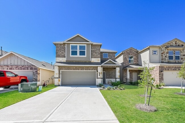 Building Photo - 7923 Cypress Country Dr