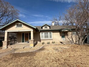 Building Photo - 10116 Johnson Dr